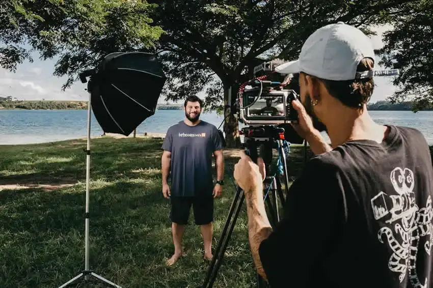 Video Introduction Shot How to Prepare for a Video Shoot: Look Natural